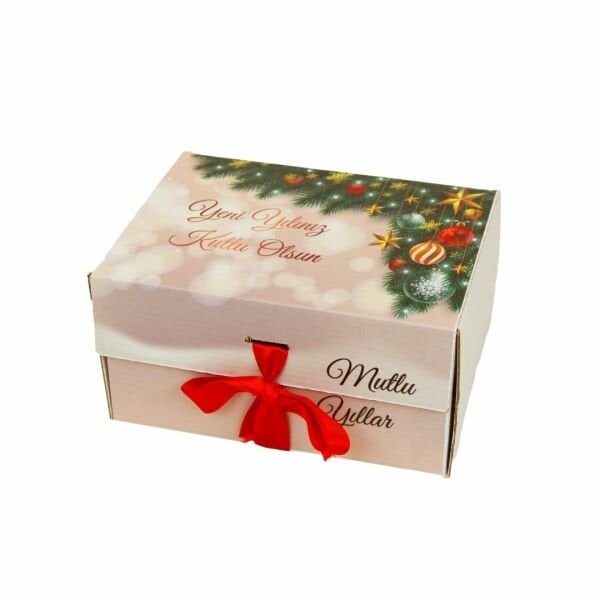 Kurdeleli Yeni Yıl Hediye kutu 15,5x15x10 cm 250